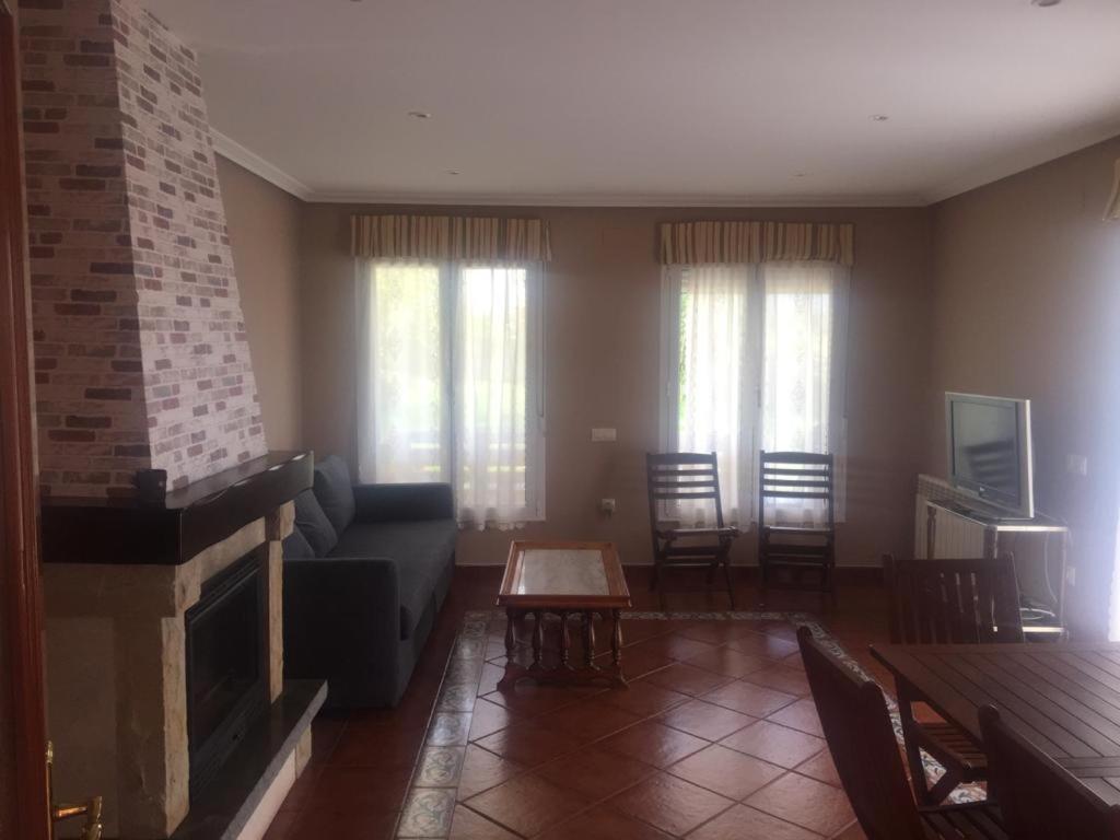 Casina Meri Писонес Экстерьер фото